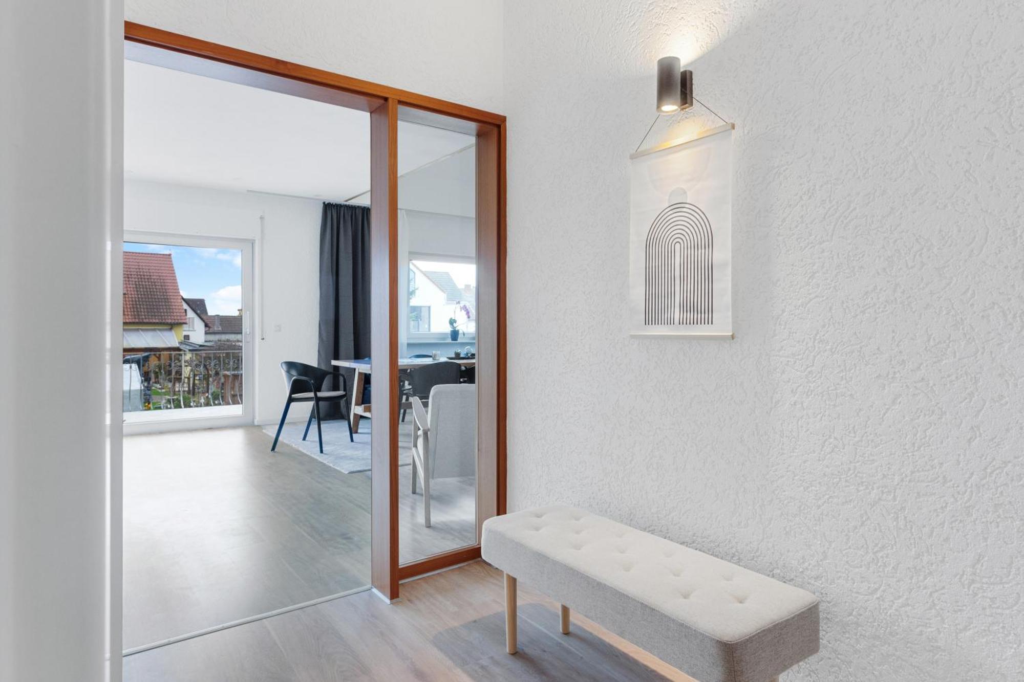 Fuer 6 Personen - Parkplatz - Terrasse - Kueche - Wlan Apartamento Haßloch Exterior foto